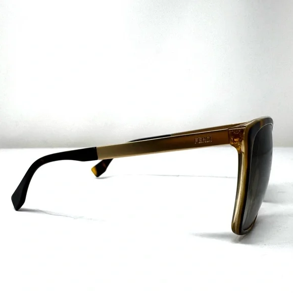 FENDI sunglasses, made in Italy - Picture 5 of 14